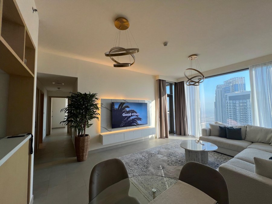 Creek Rise Tower 1